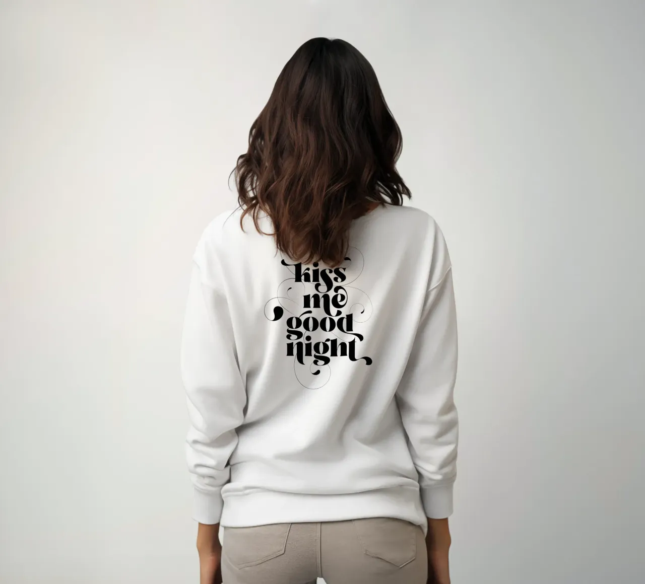 Bianco e nero 'Baciami la notte' felpa da Dominique Vari Words