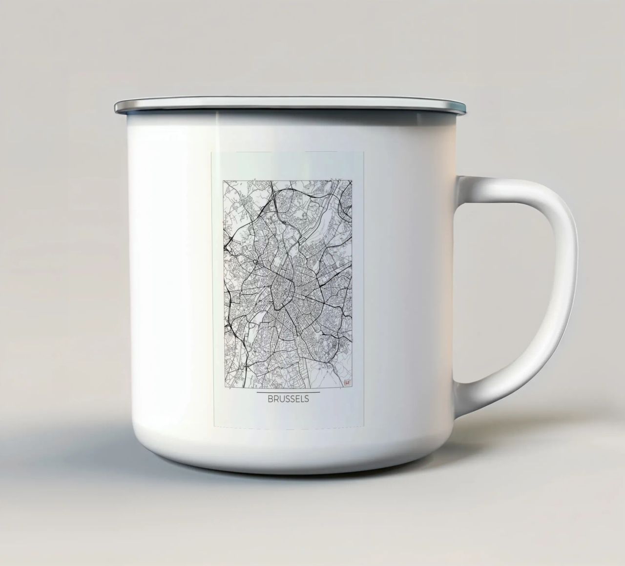 Brussels Minimal tazza in smalto da Hubert Roguski