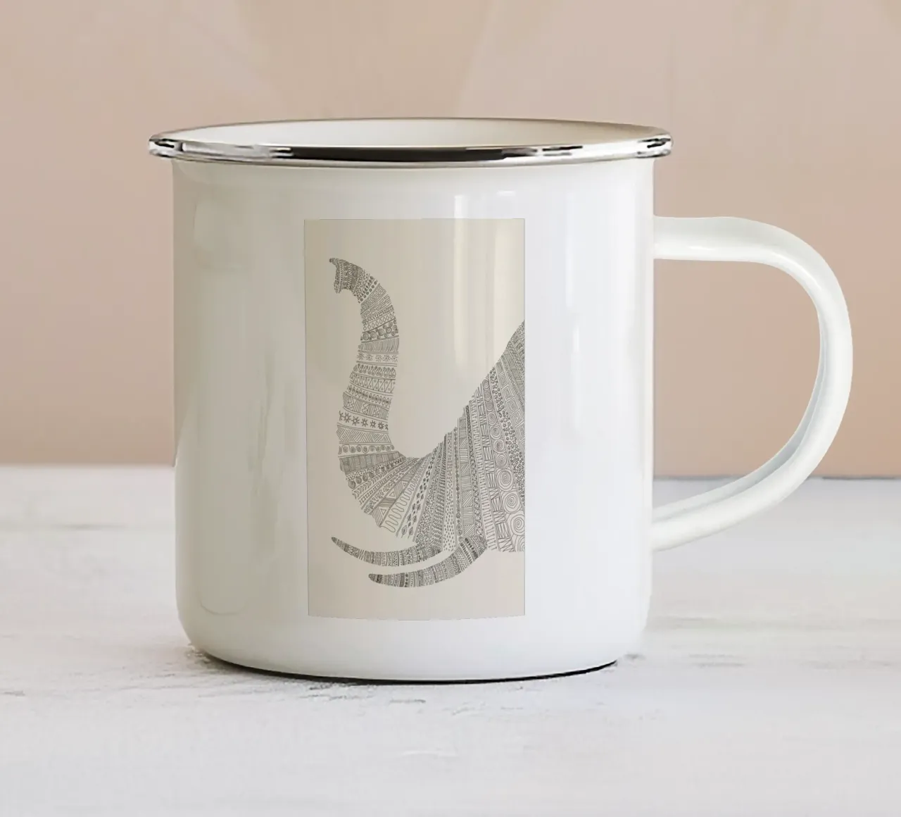 Elephant 01 tazza in smalto da Florent Bodart