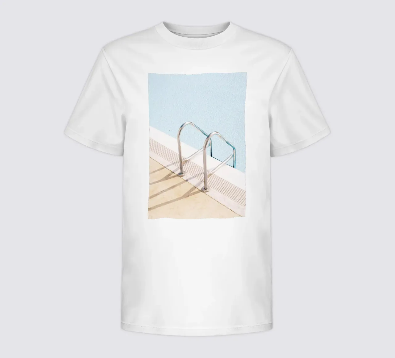 Poolside kinder t-shirt van Picture On The Fridge