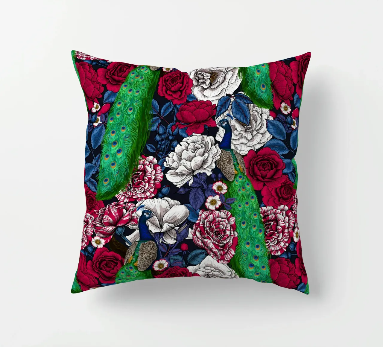 Pavoni nel roseto cuscino da Painted Nature