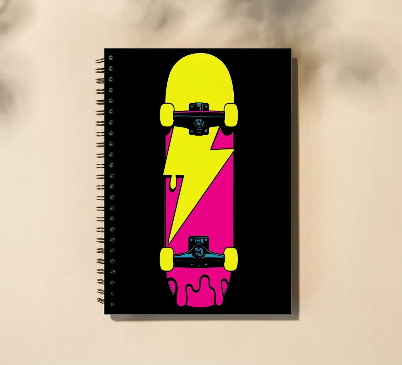 Lightning skateboard - Pop Art notitieboek met spiraal van ColorCrash Gallery