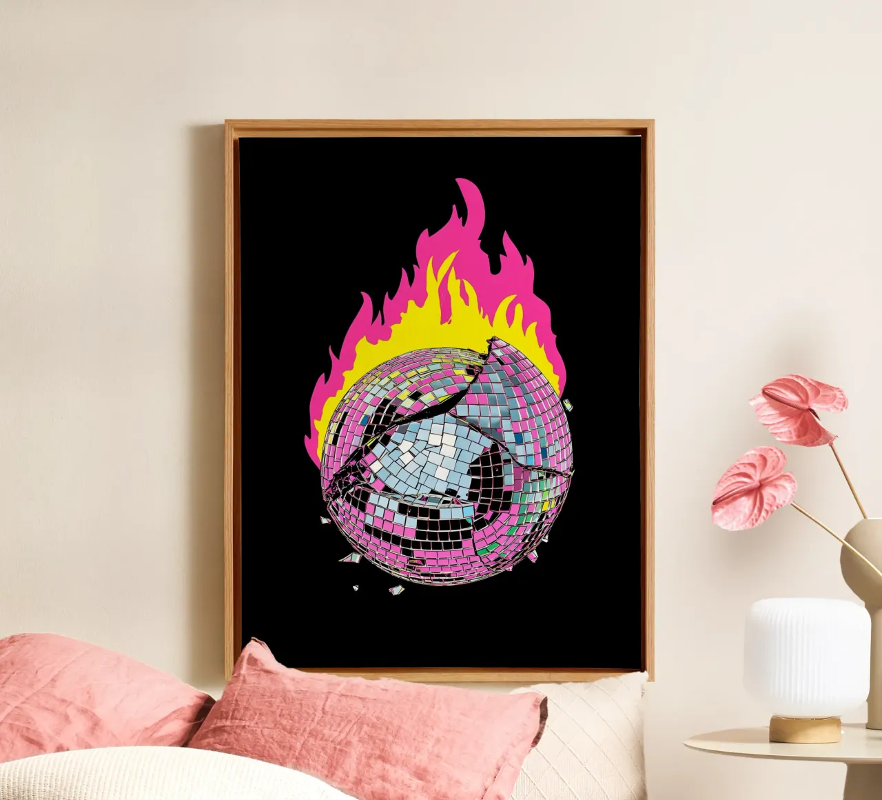 Disco Ball on Fire - Pop Art tela con Cornice a cassetta da ColorCrash Gallery