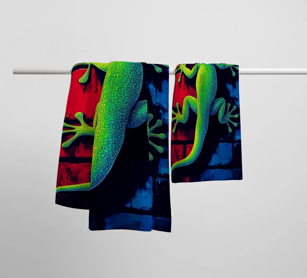 Geco sul muro - Pop Art asciugamano da bagno da ColorCrash Gallery