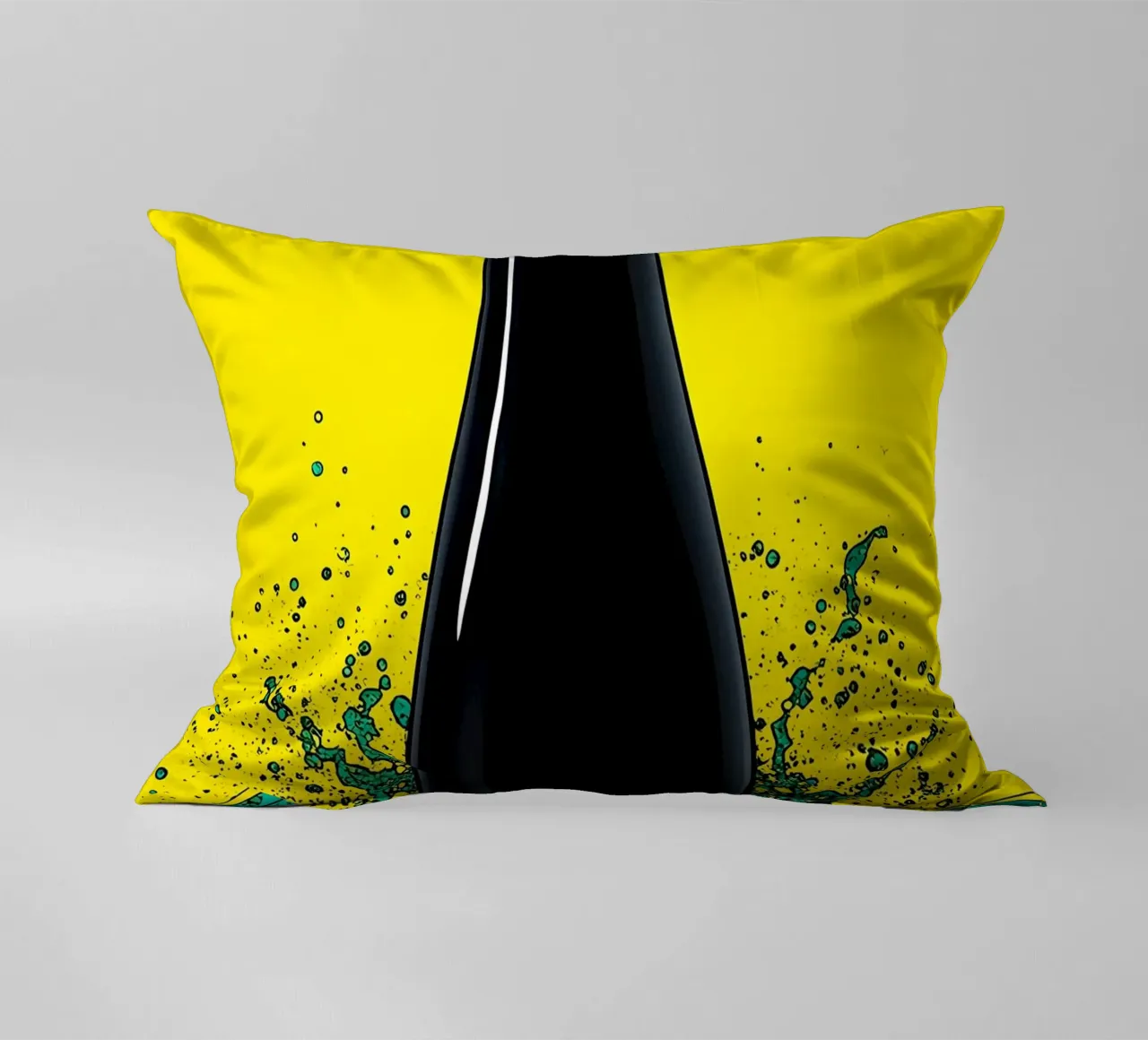 Bottiglia di soia - Pop Art cuscino da ColorCrash Gallery