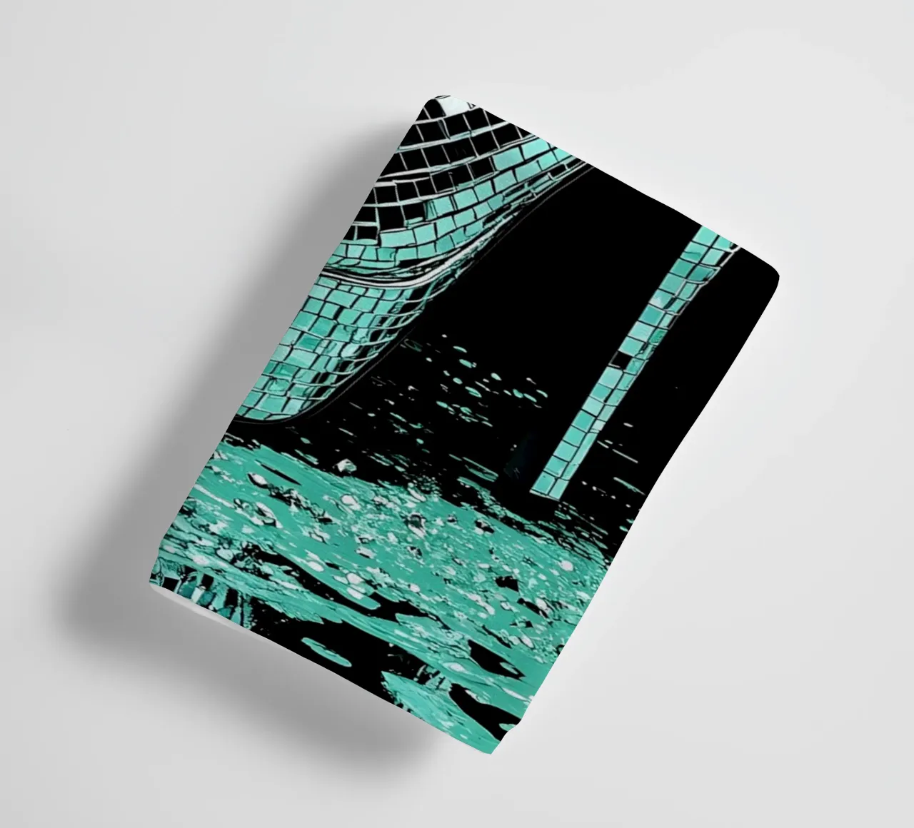 Disco Heel Shattering - Pop Art asciugamano da bagno da ColorCrash Gallery