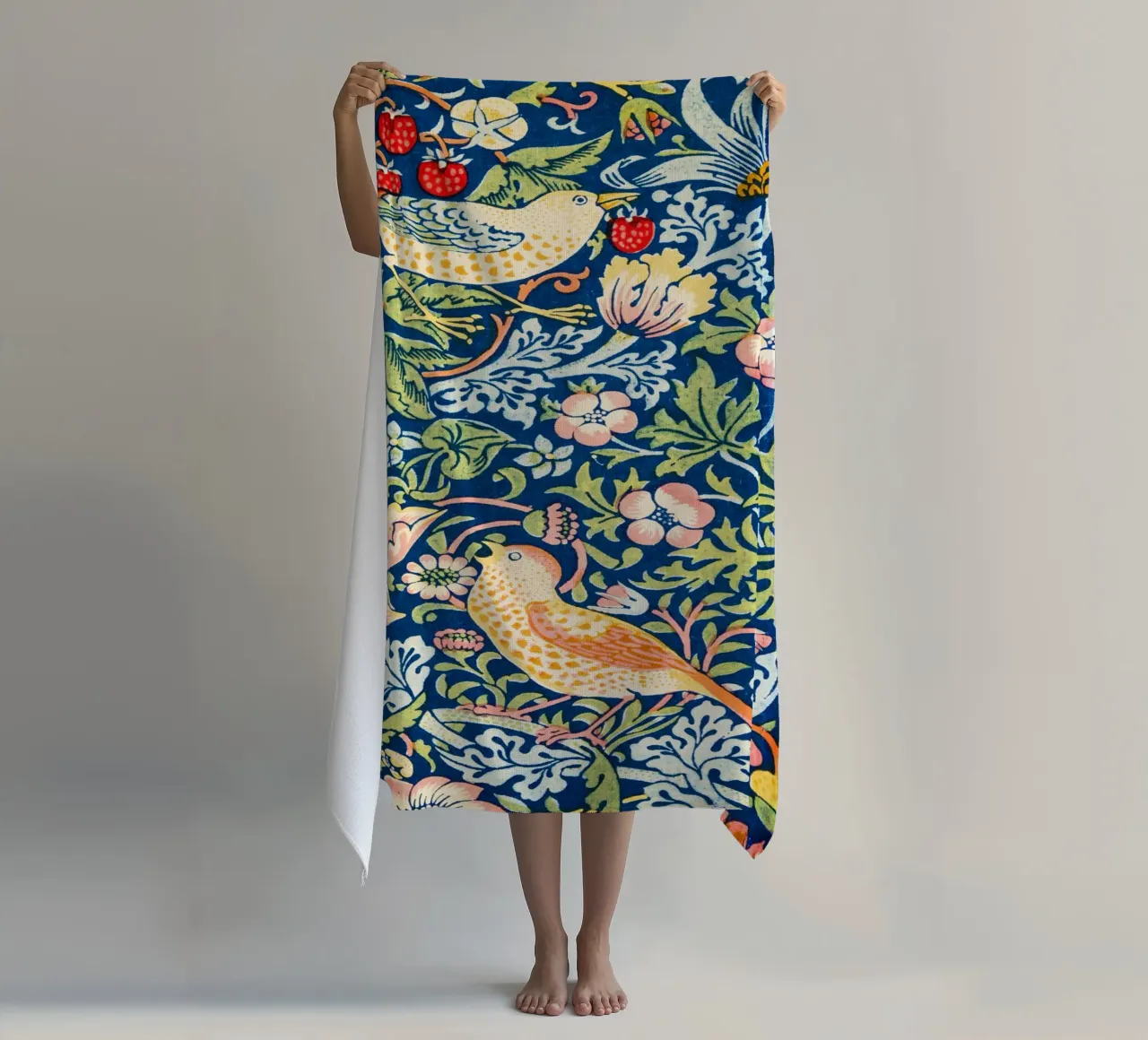 Birds and Florals vintage botanical pattern telo mare da Venus Art