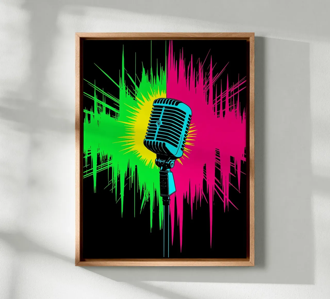 Mikrofon - Pop Art Leinwand mit Schattenfugenrahmen von ColorCrash Gallery