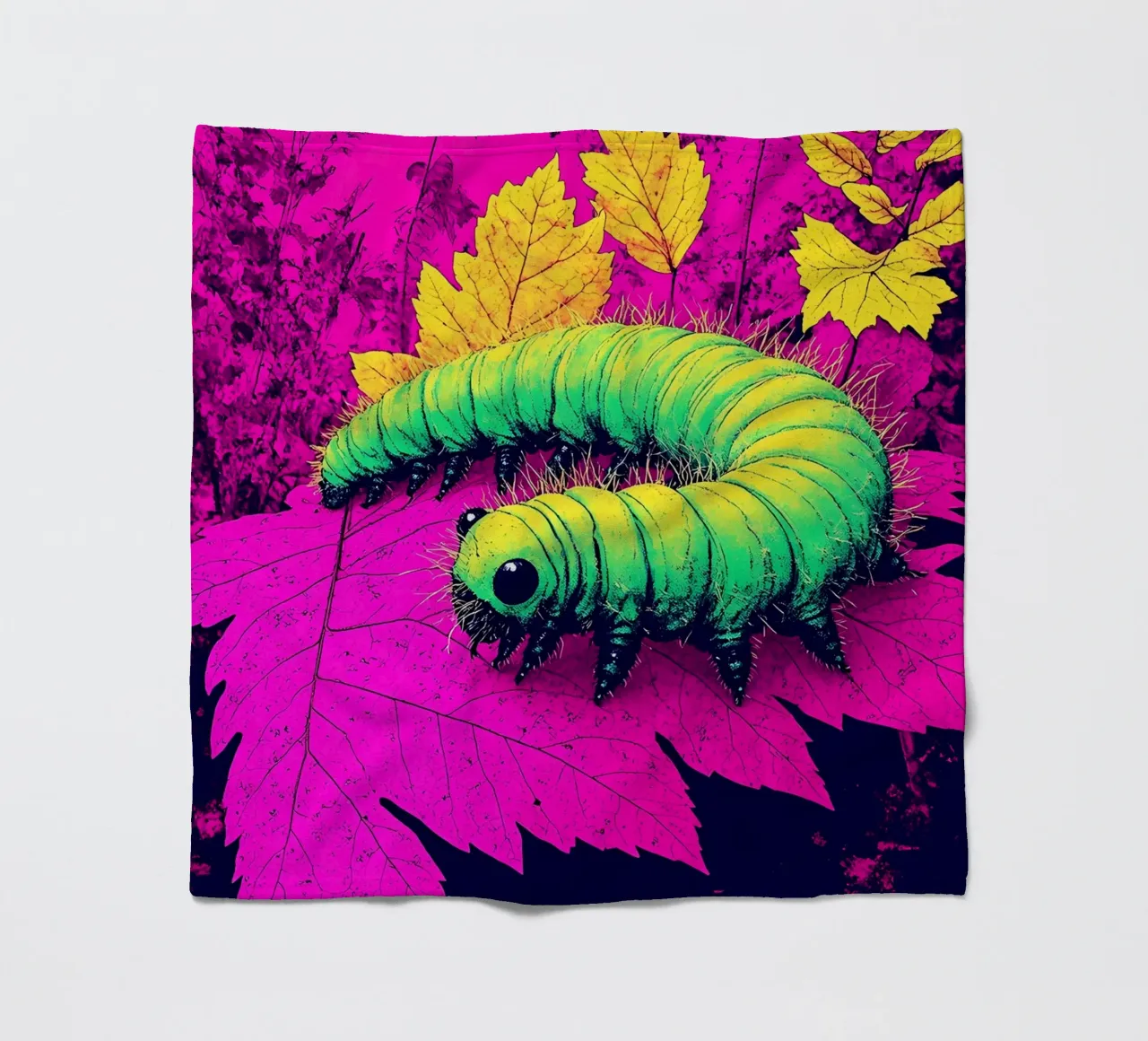 Bruco - Pop Art coperta in pile da ColorCrash Gallery