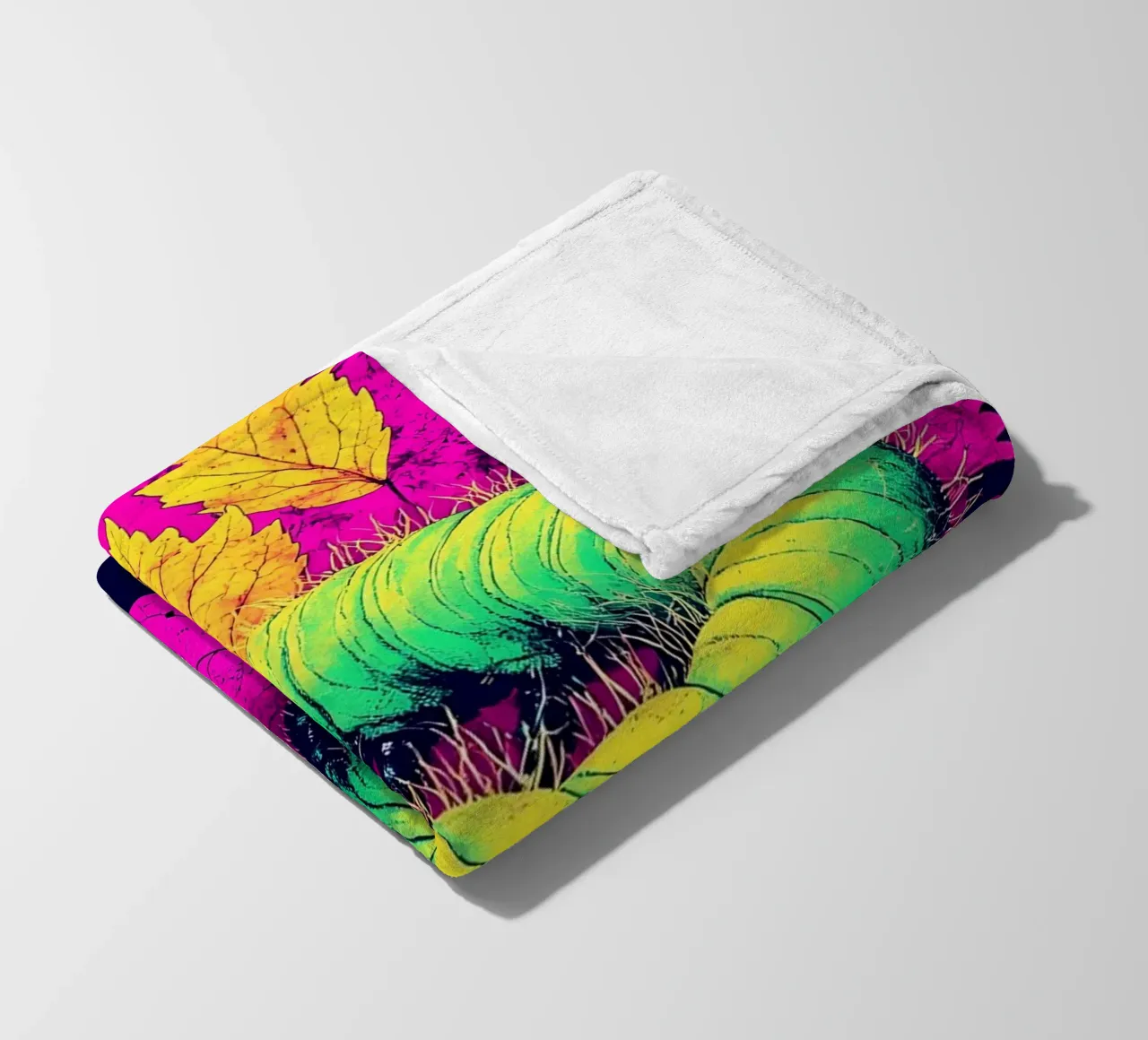 Bruco - Pop Art coperta in pile da ColorCrash Gallery
