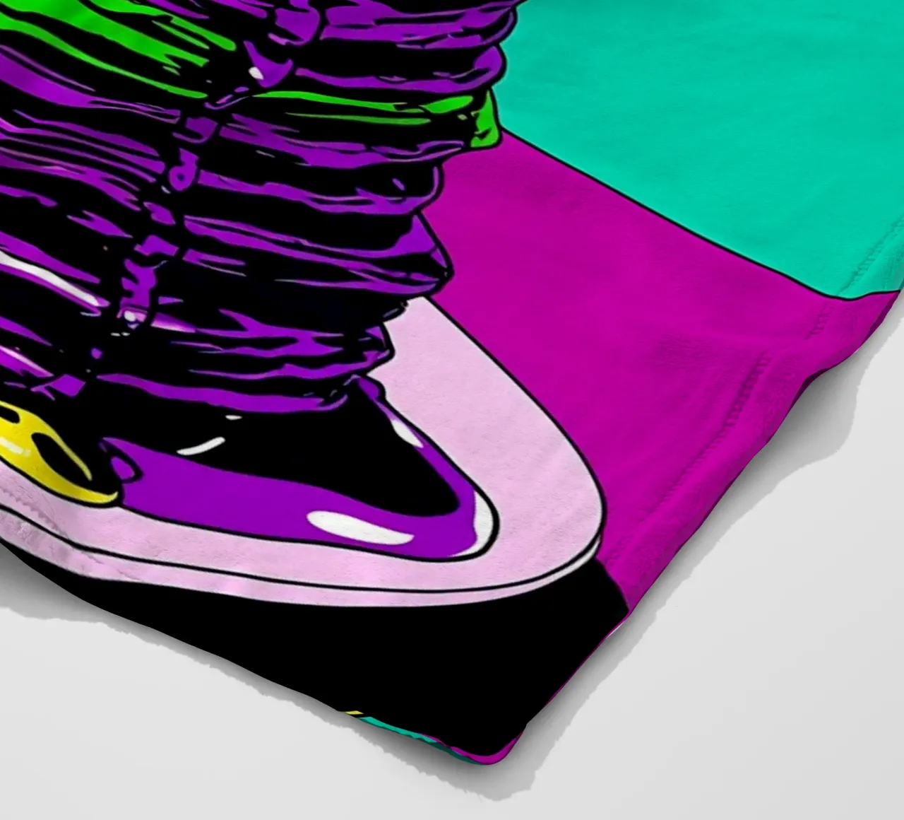 Sciroppo per pancake - Pop Art coperta in pile da ColorCrash Gallery
