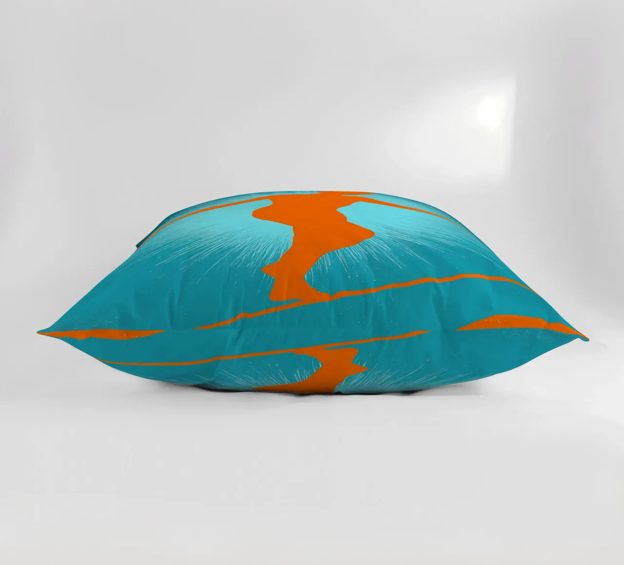 Persona in equilibrio su una corda - Pop Art cuscino da ColorCrash Gallery