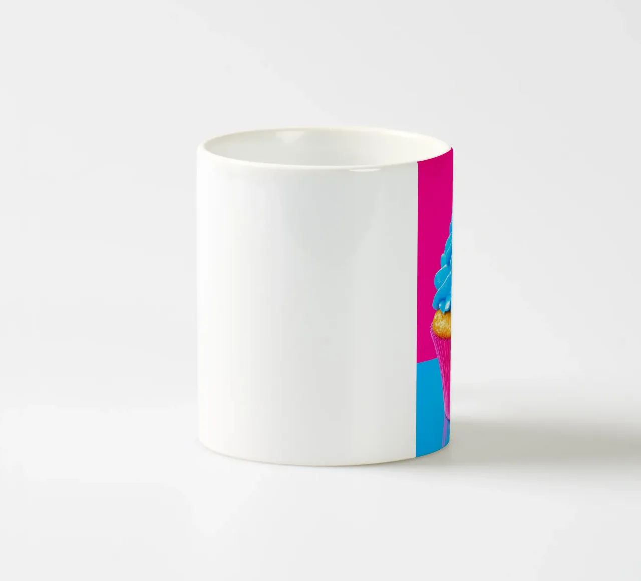 Cupcake - Pop Art tazza in ceramica da ColorCrash Gallery