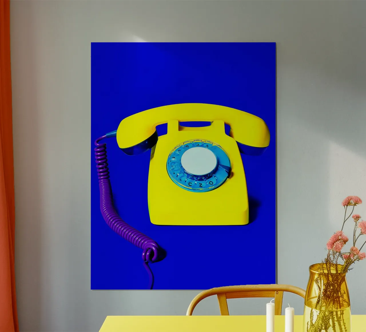 Telefono rotante - Pop Art poster con telaio in alluminio da ColorCrash Gallery