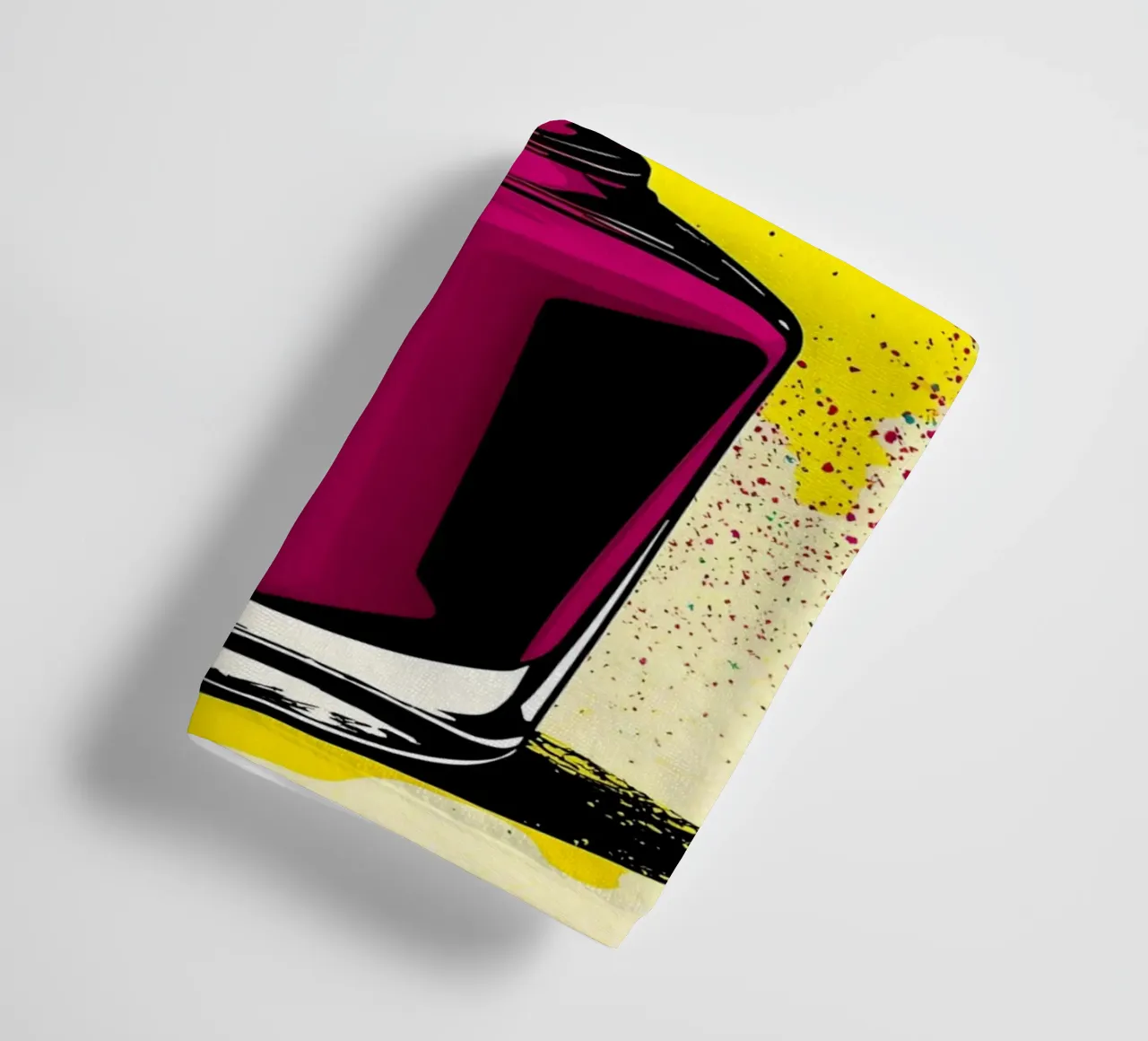 Bottiglia di smalto per unghie - Pop Art asciugamano da bagno da ColorCrash Gallery