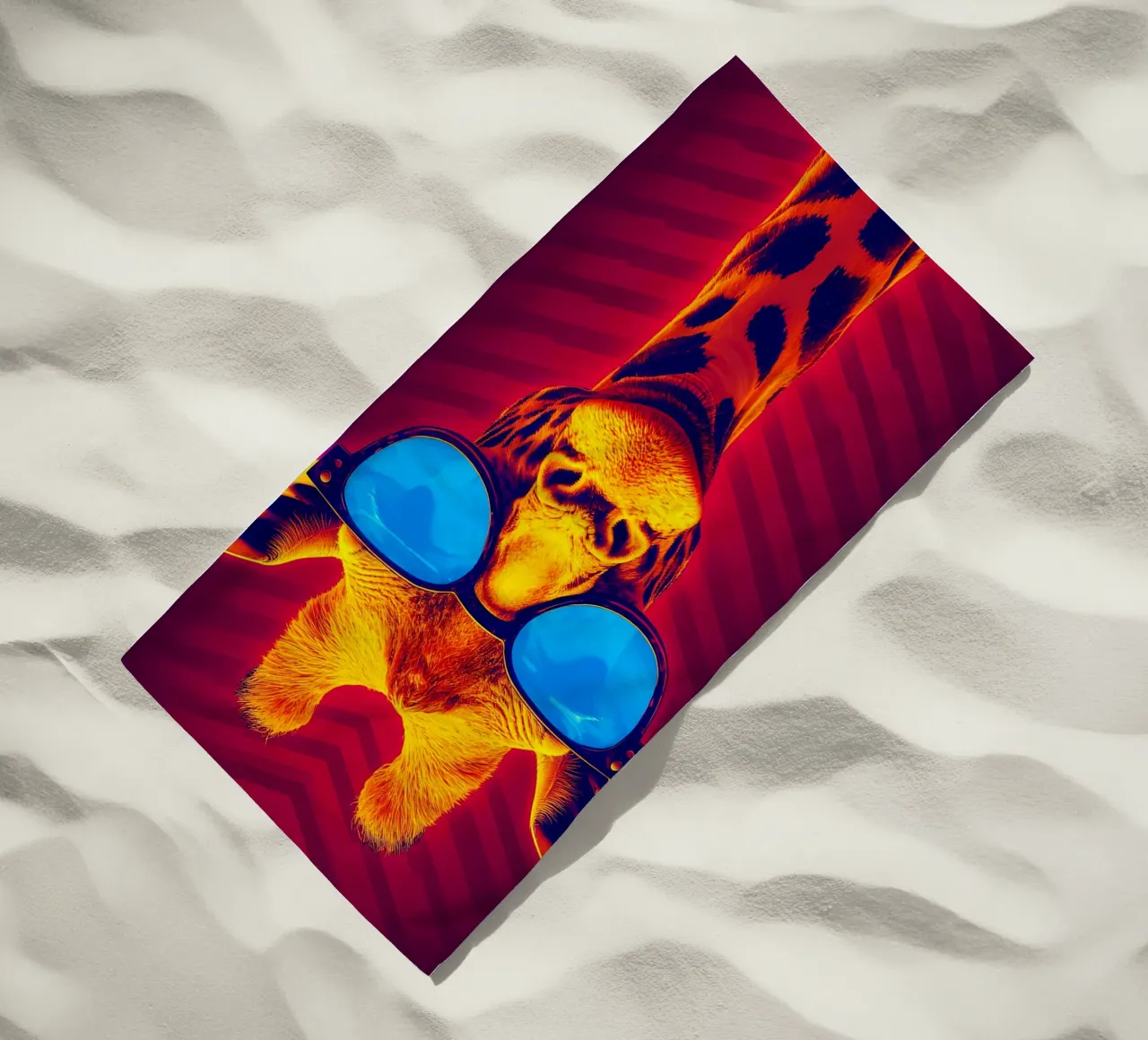 Giraffa in occhiali - Pop Art telo mare da ColorCrash Gallery