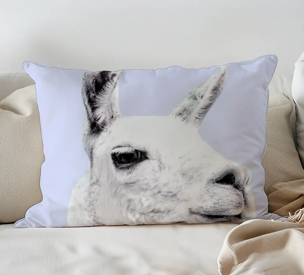 Blue Llama II cuscino da Victoria Frost