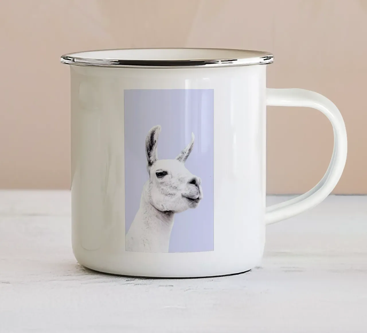 Blue Llama II tazza in smalto da Victoria Frost