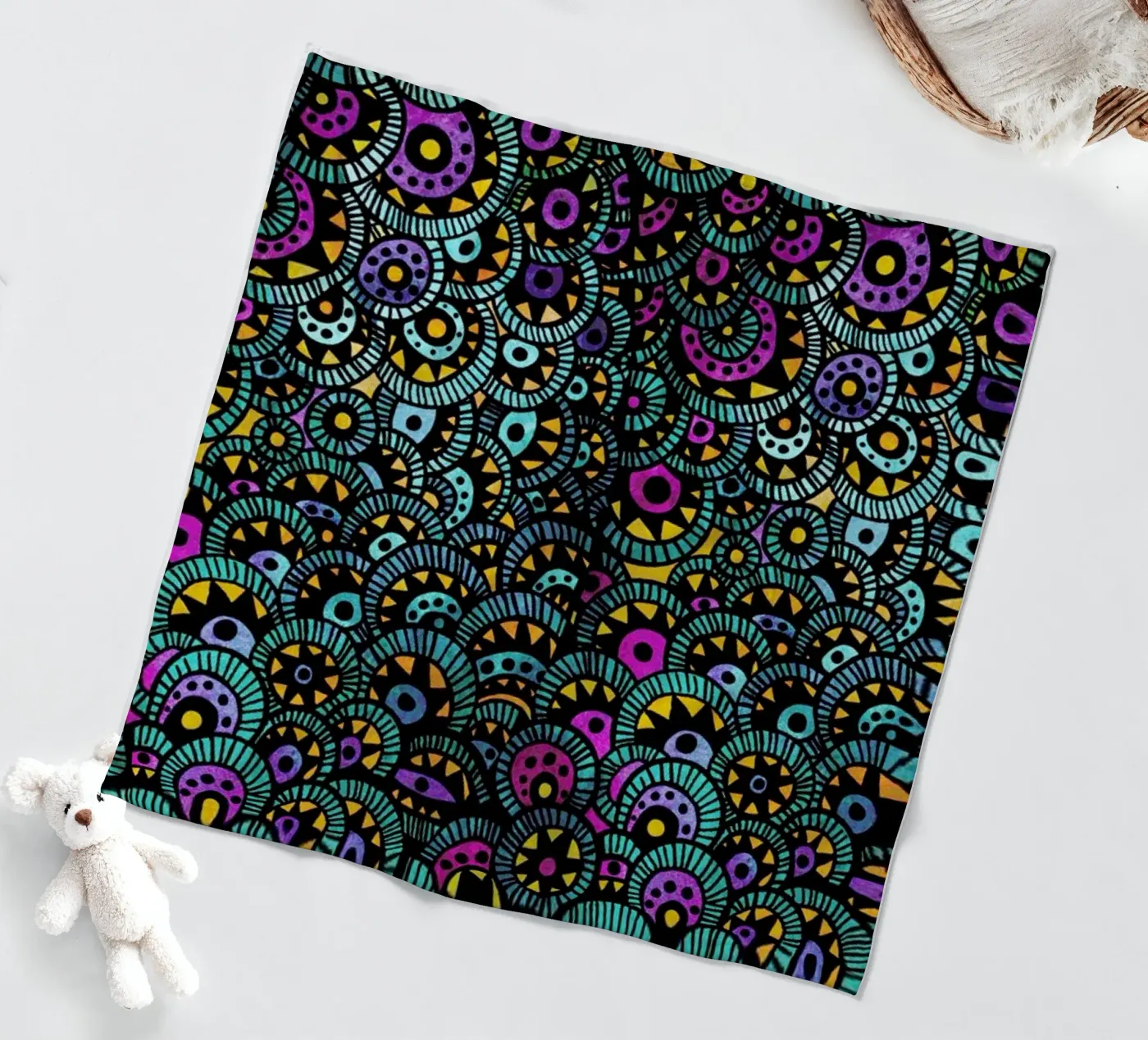 Peacock Tail fleecedeken van Pom Graphic Design