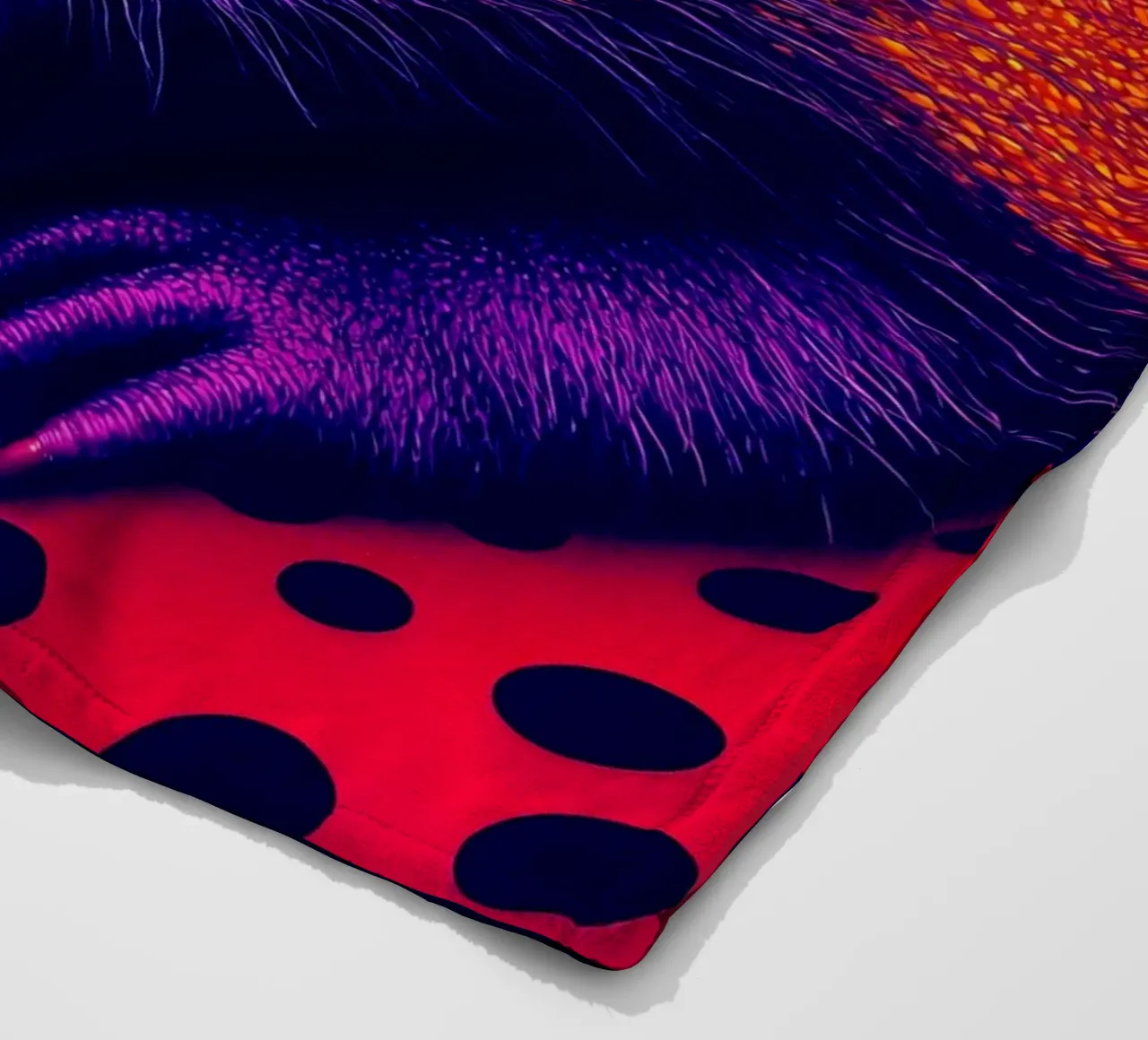 Riccio - Pop Art coperta in pile da ColorCrash Gallery