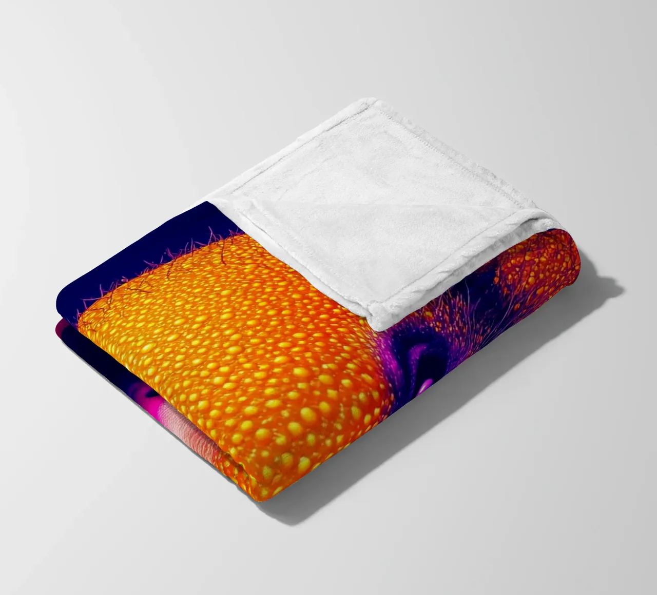 Riccio - Pop Art coperta in pile da ColorCrash Gallery