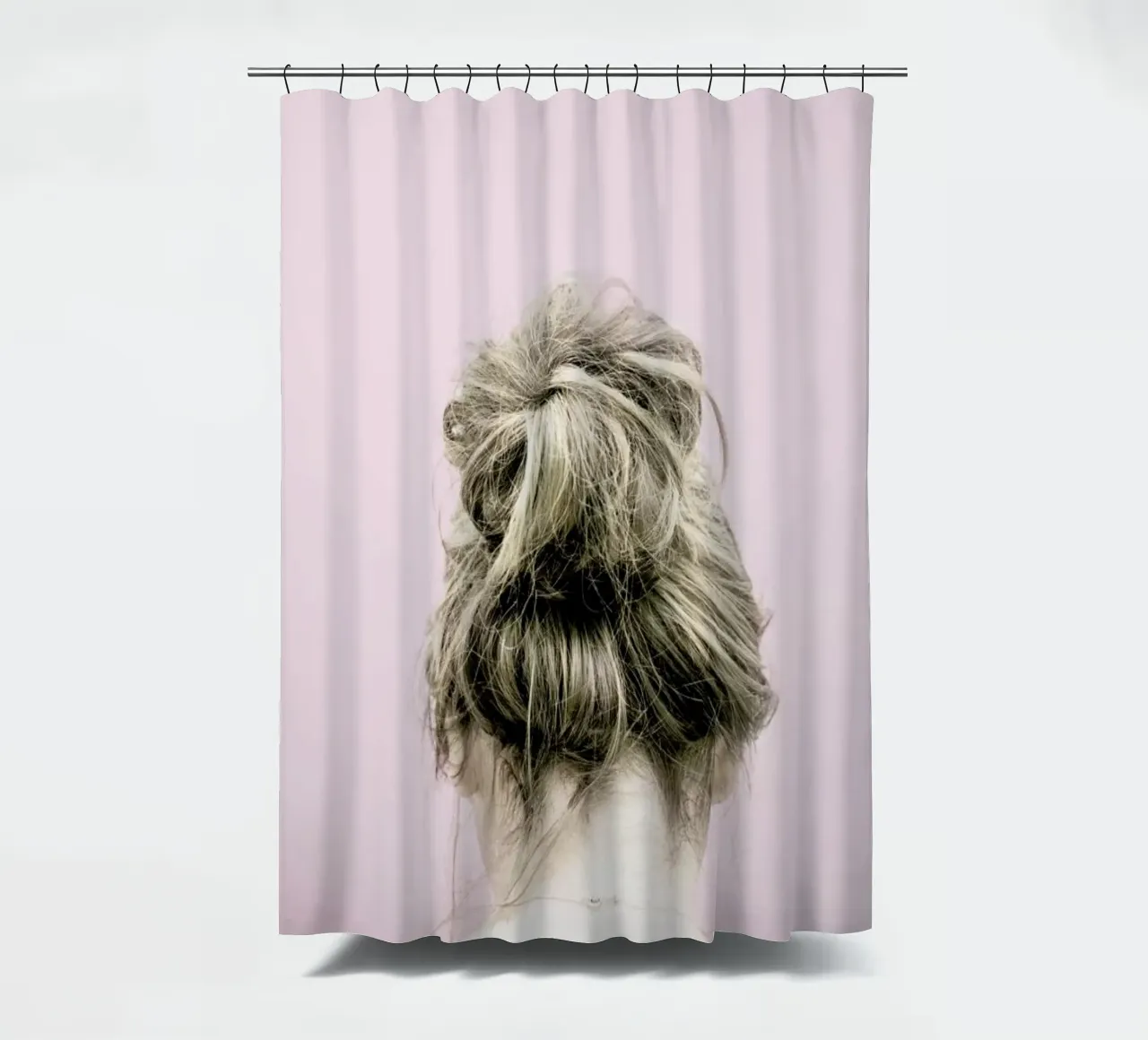 Francesca Duschvorhang von Victoria Frost