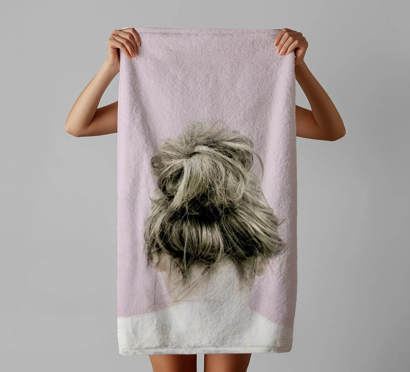Francesca towel by Victoria Frost