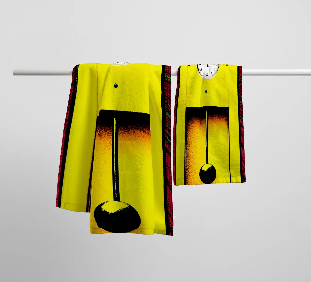 Péndulo de reloj - Pop Art toalla de baño de ColorCrash Gallery