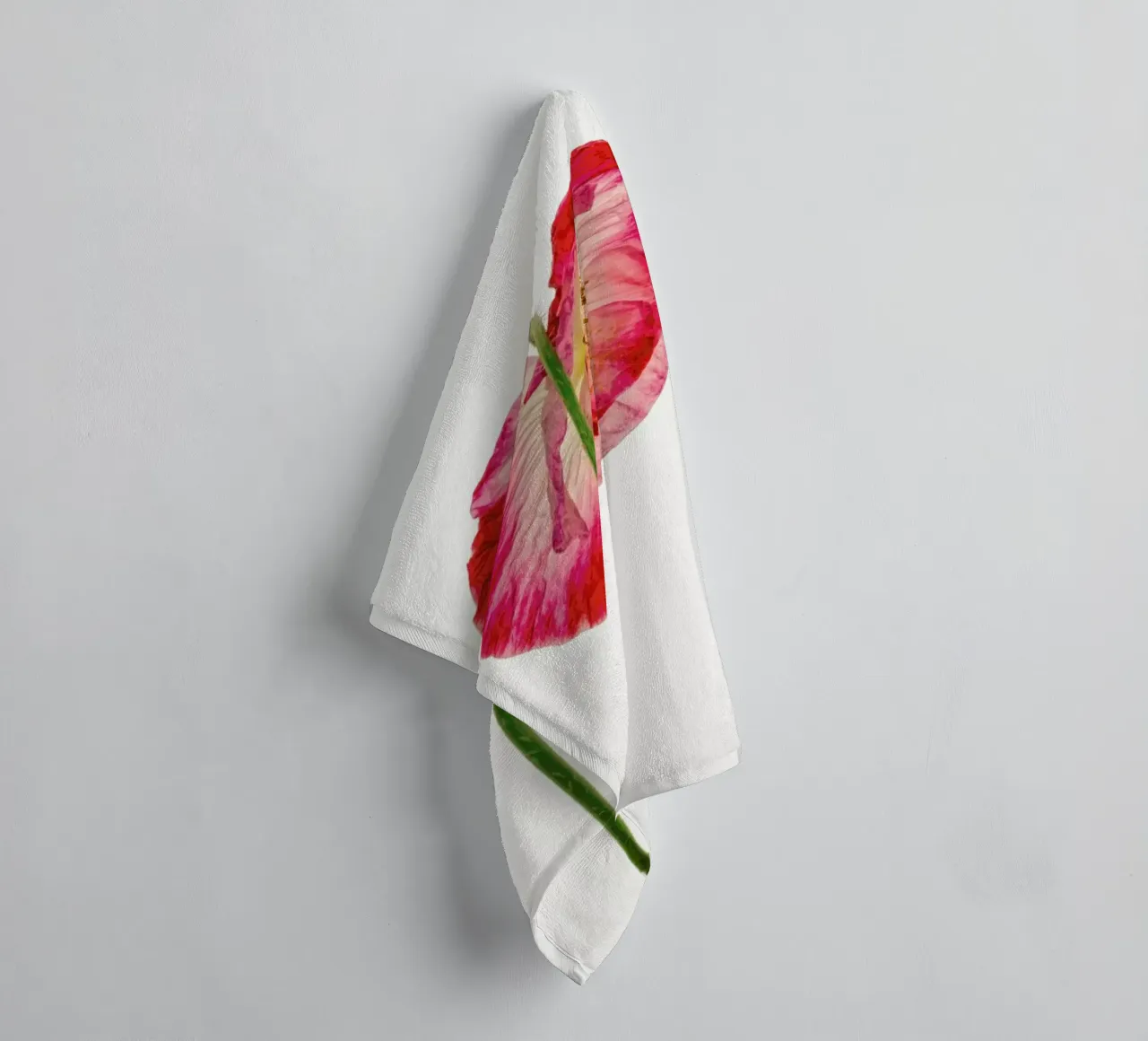 Heart X asciugamano da bagno da Curious Collections by Marielle Leenders