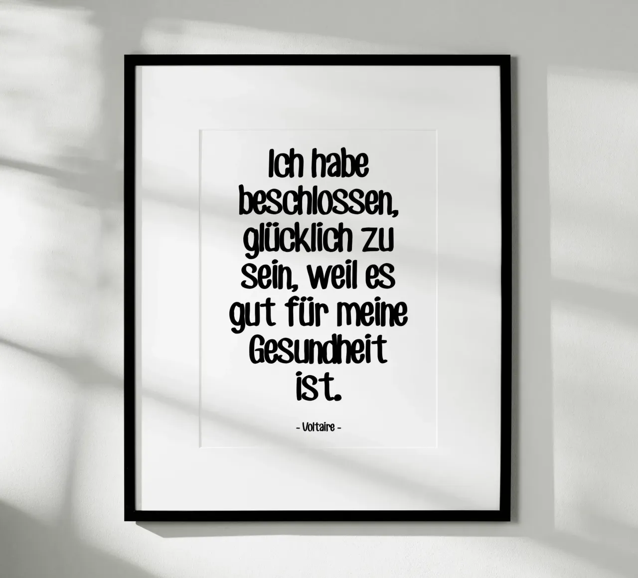 Citation Bonheur de Voltaire poster de Wall of Words