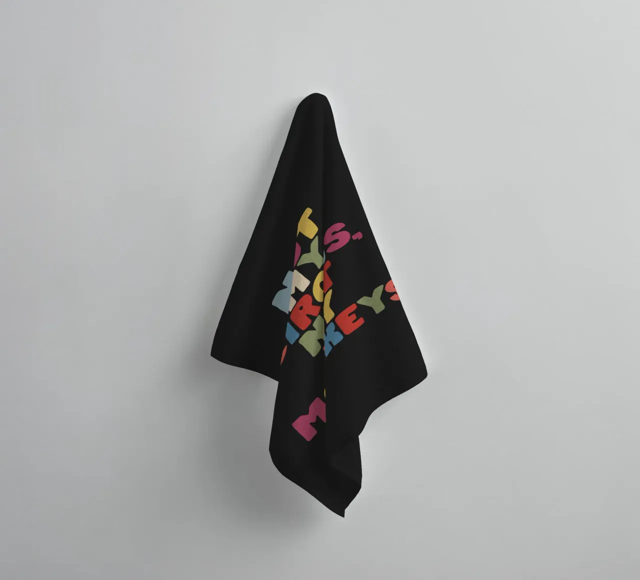 Not My Circus Not My Monkeys Typographie colorée Design serviette de bain de THE MOTIVATED TYPE