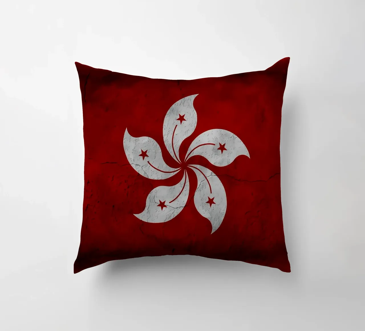 Bandiera vintage di Hong Kong cuscino da Joshua A Holmes