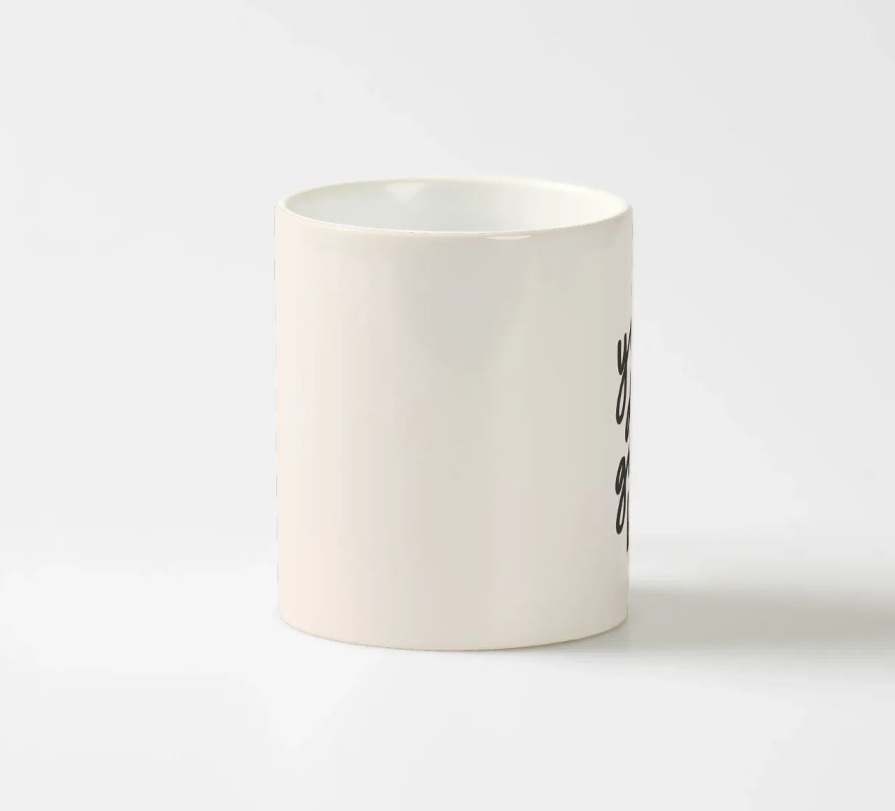 You're Doing Great Bitch Sassy Sarcastic Typography Design tazza in ceramica da THE MOTIVATED TYPE