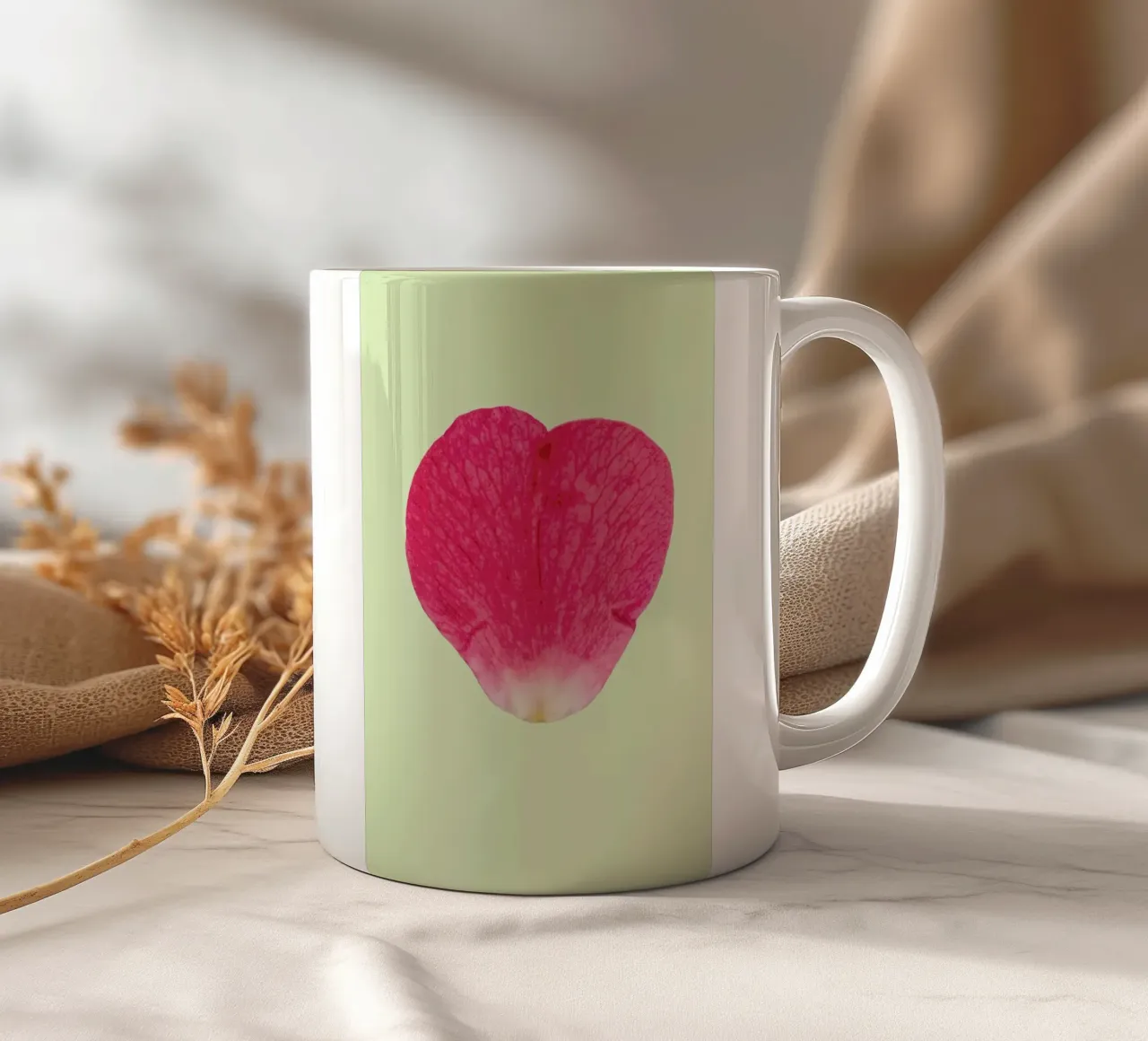 Heart XI tazza in ceramica da Curious Collections by Marielle Leenders