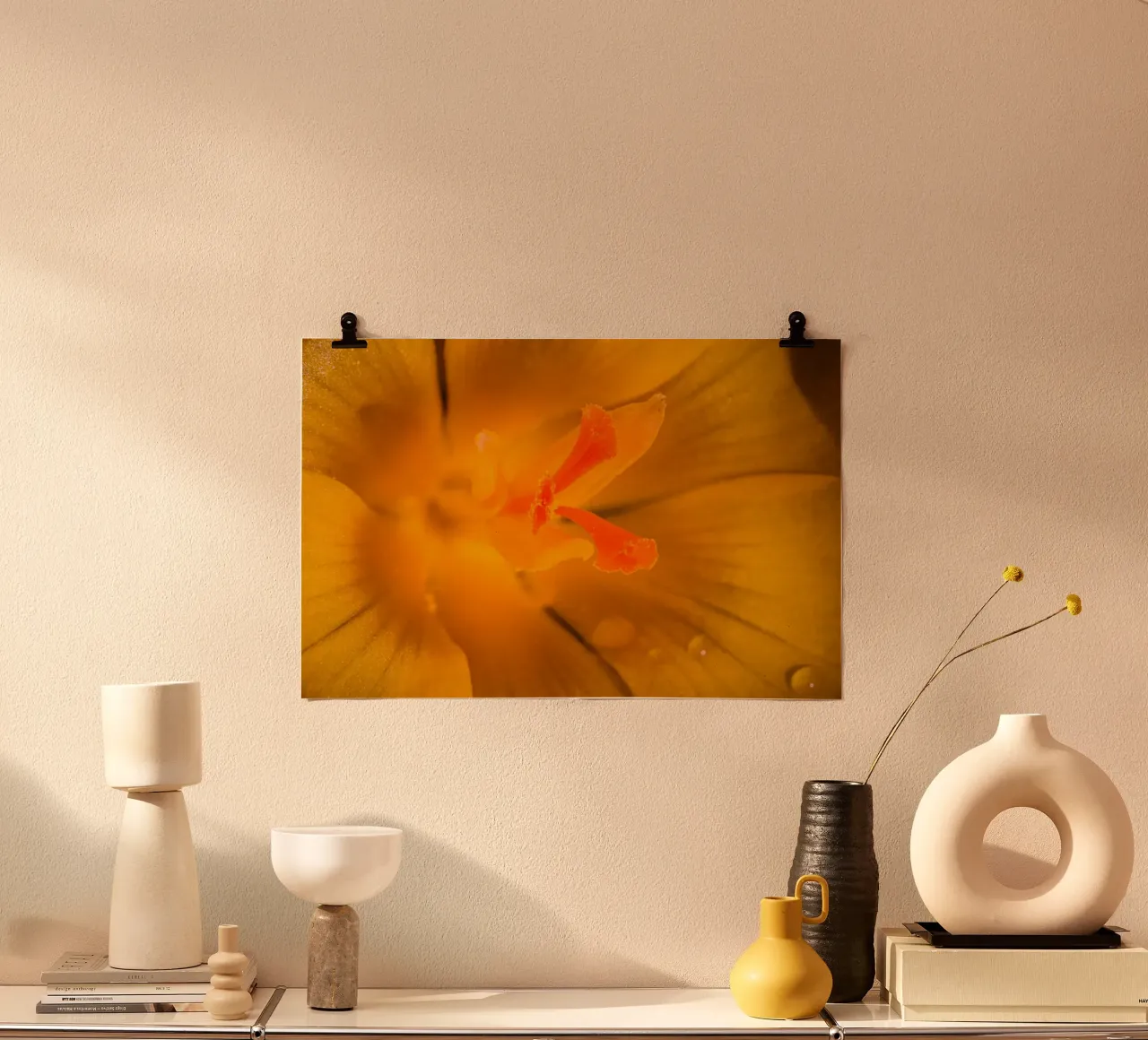 Tige de fleur d'un crocus jaune hahnemühle de Marcus Beckert | Fotografie