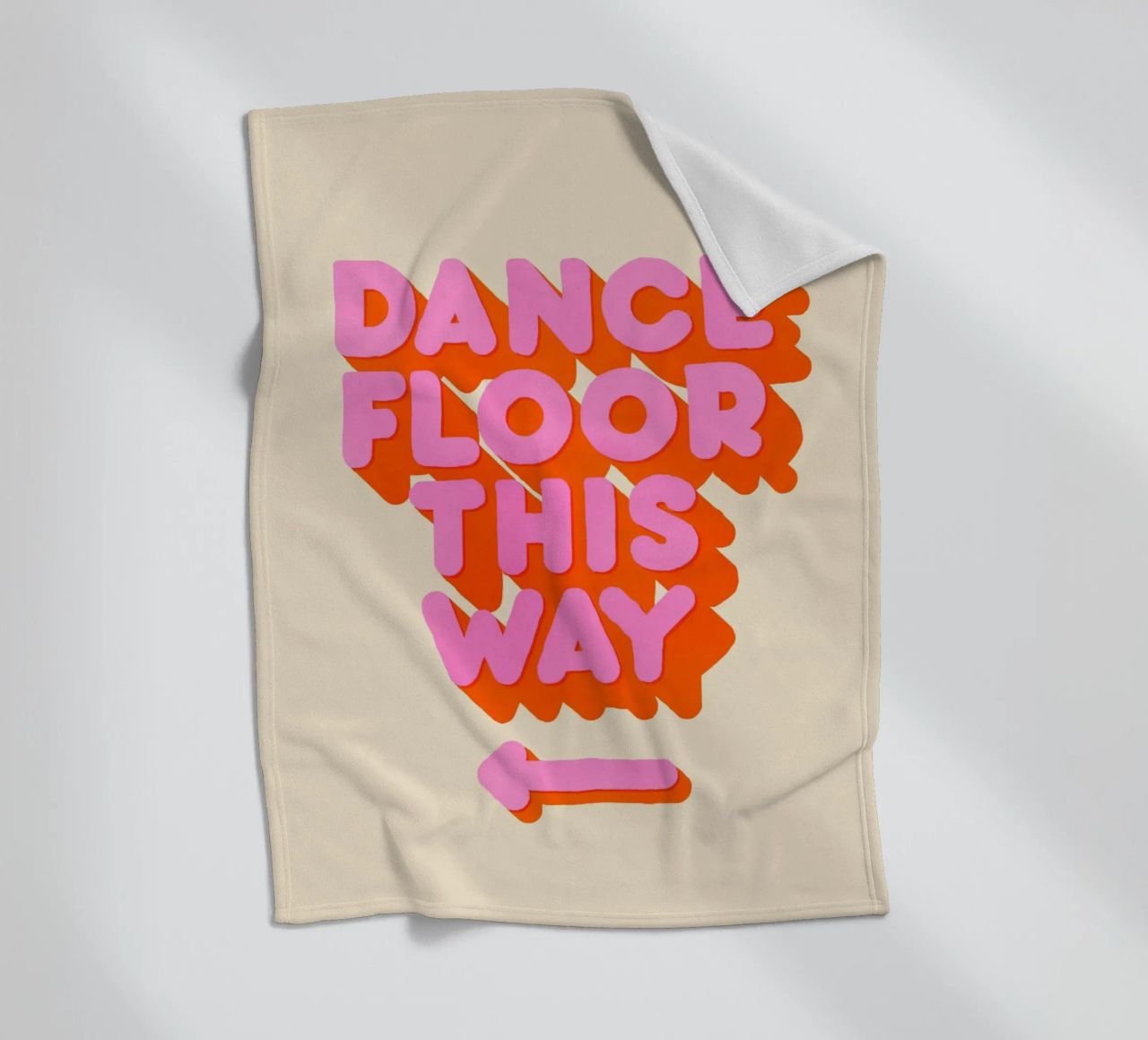 Retro "Dance Floor This Way" Typography Art Print coperta in pile da showmemars