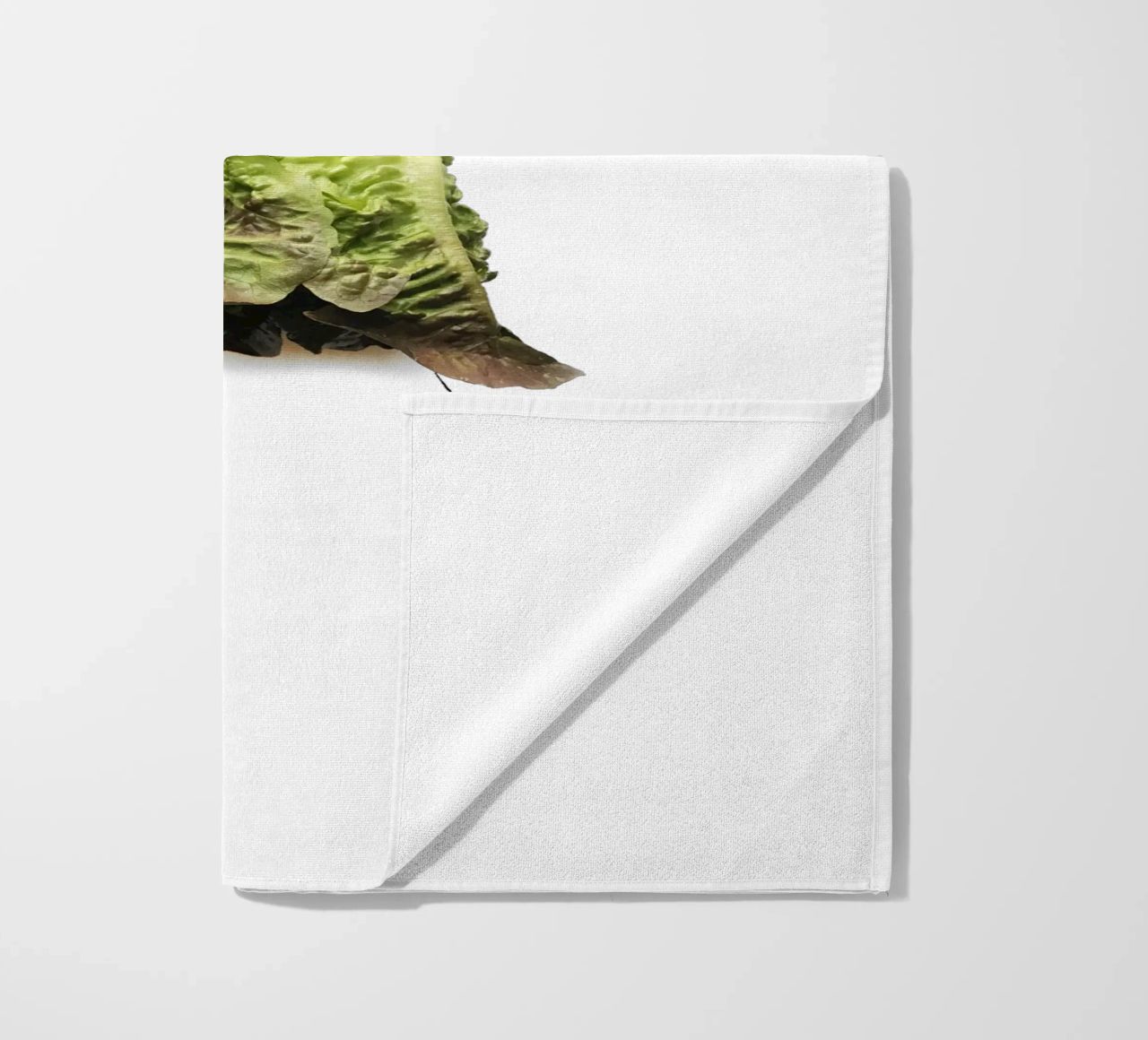Lettuce Strandtuch von Gretchen Roehrs