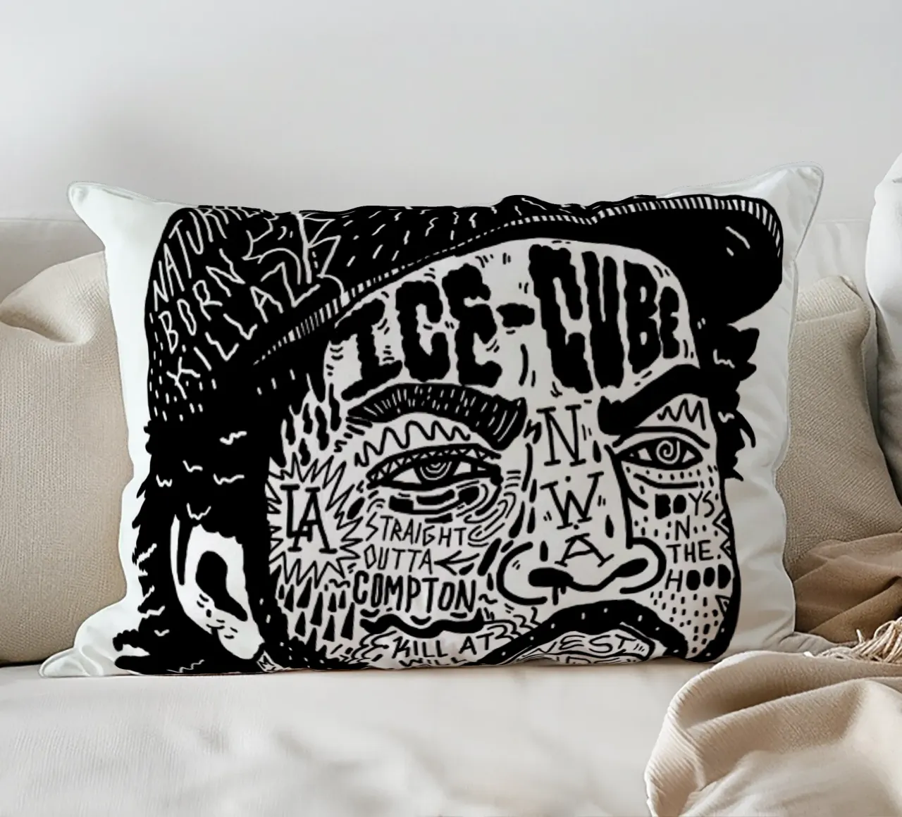 Ice Cube Kissen von Nick Cocozza