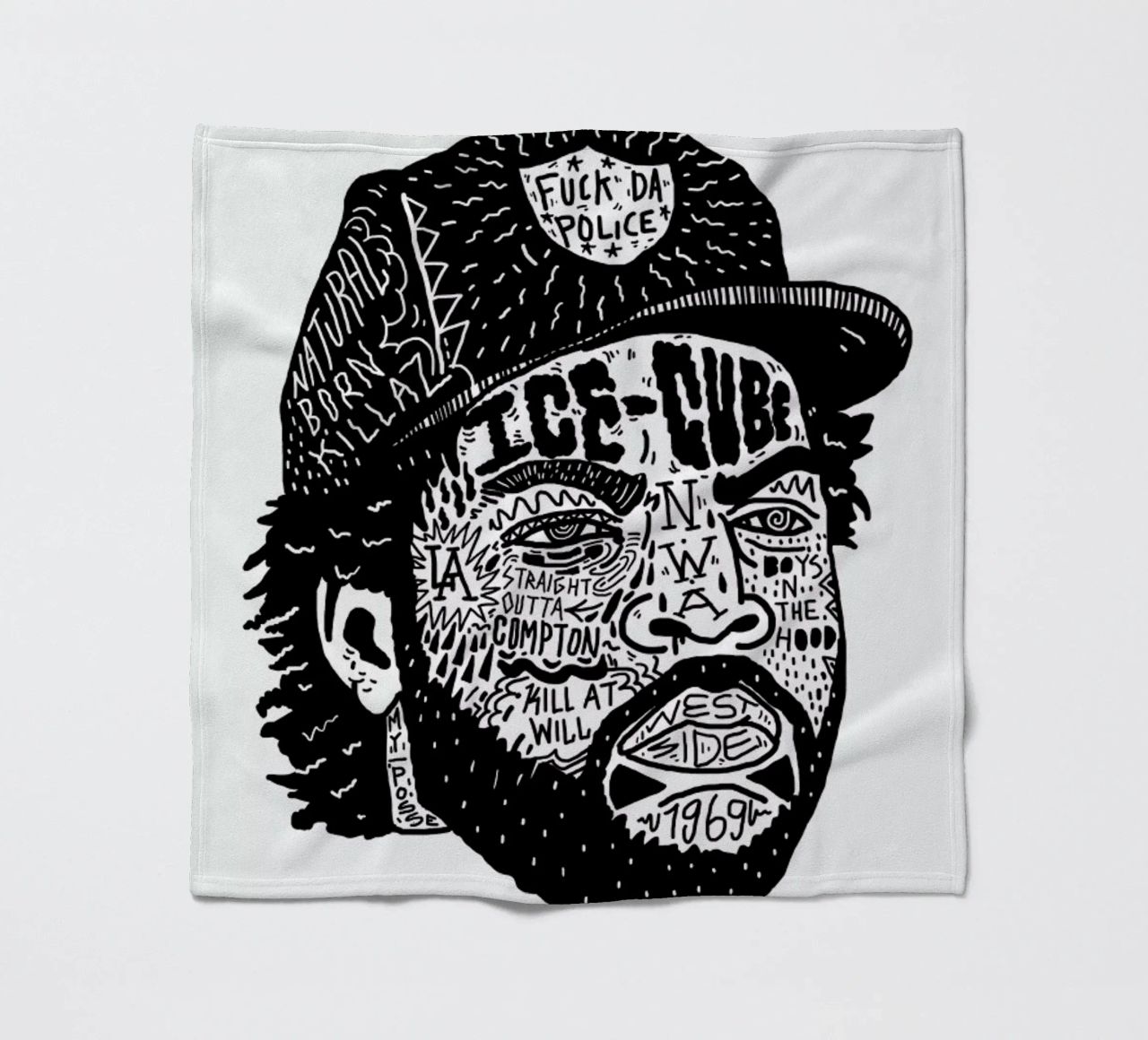 Ice Cube coperta in pile da Nick Cocozza