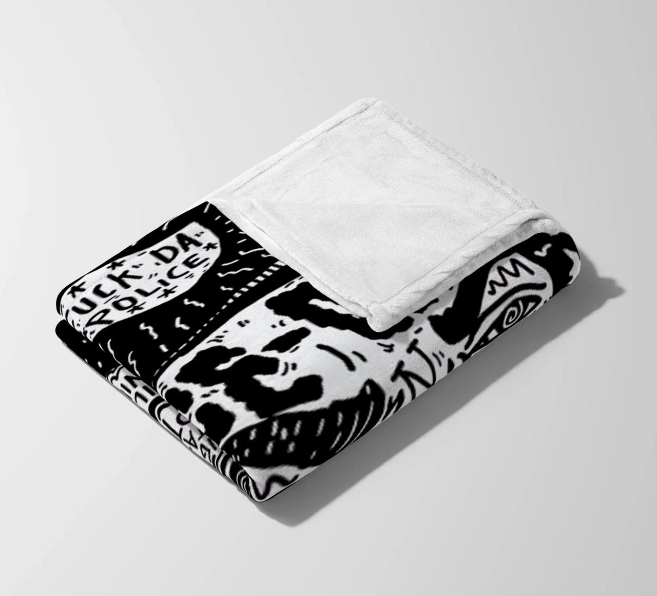 Ice Cube coperta in pile da Nick Cocozza