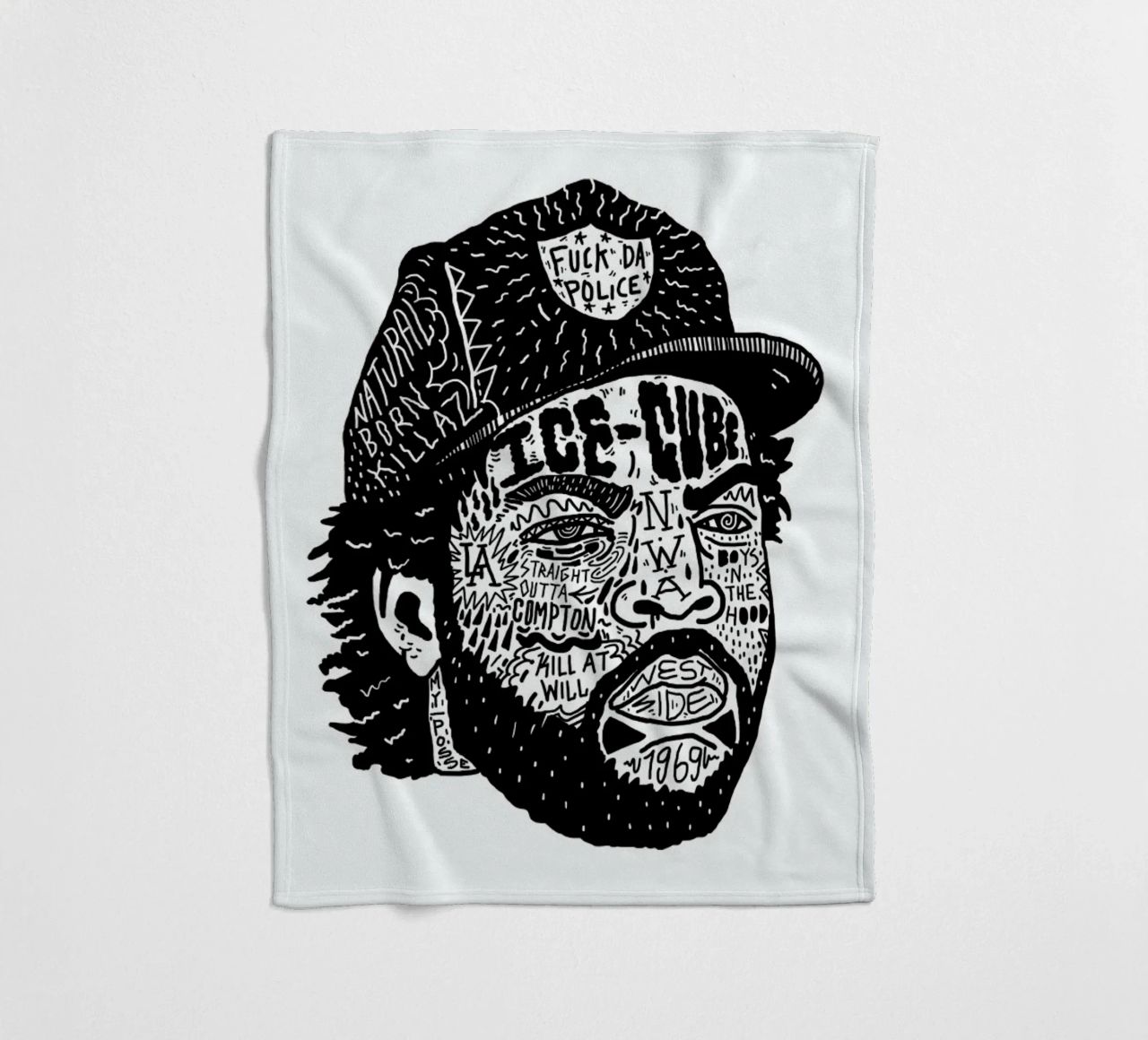 Ice Cube coperta in pile da Nick Cocozza