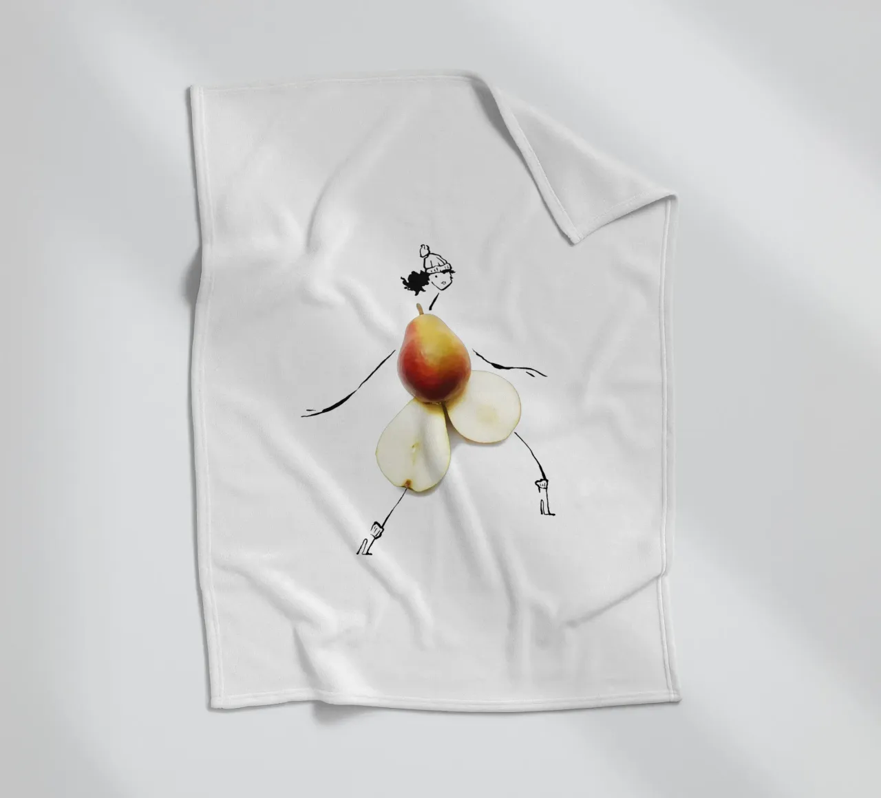 Pear in Autumn coperta in pile da Gretchen Roehrs