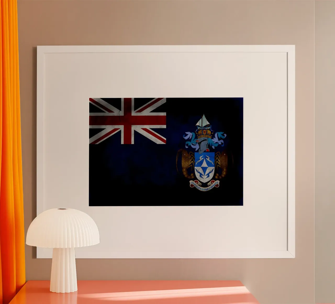 Bandiera d'epoca di Tristan Da Cunha poster con telaio in legno da Joshua A Holmes