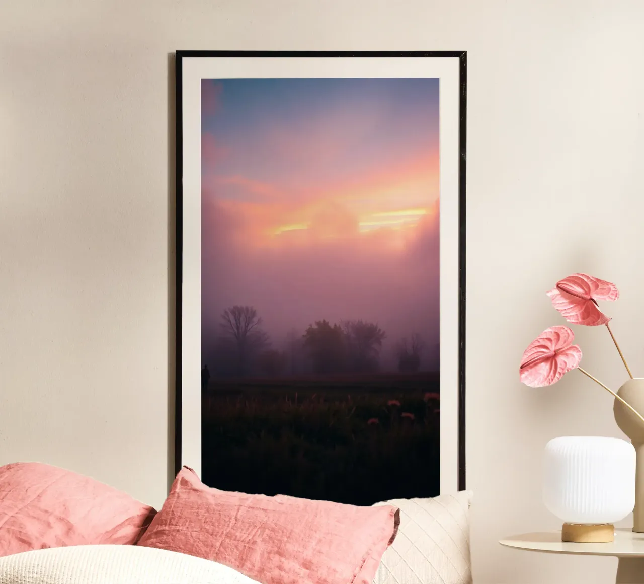 Prachtig abstract behang met mistig landschap bij zonsopgang hahnemühle van DesignDoodle