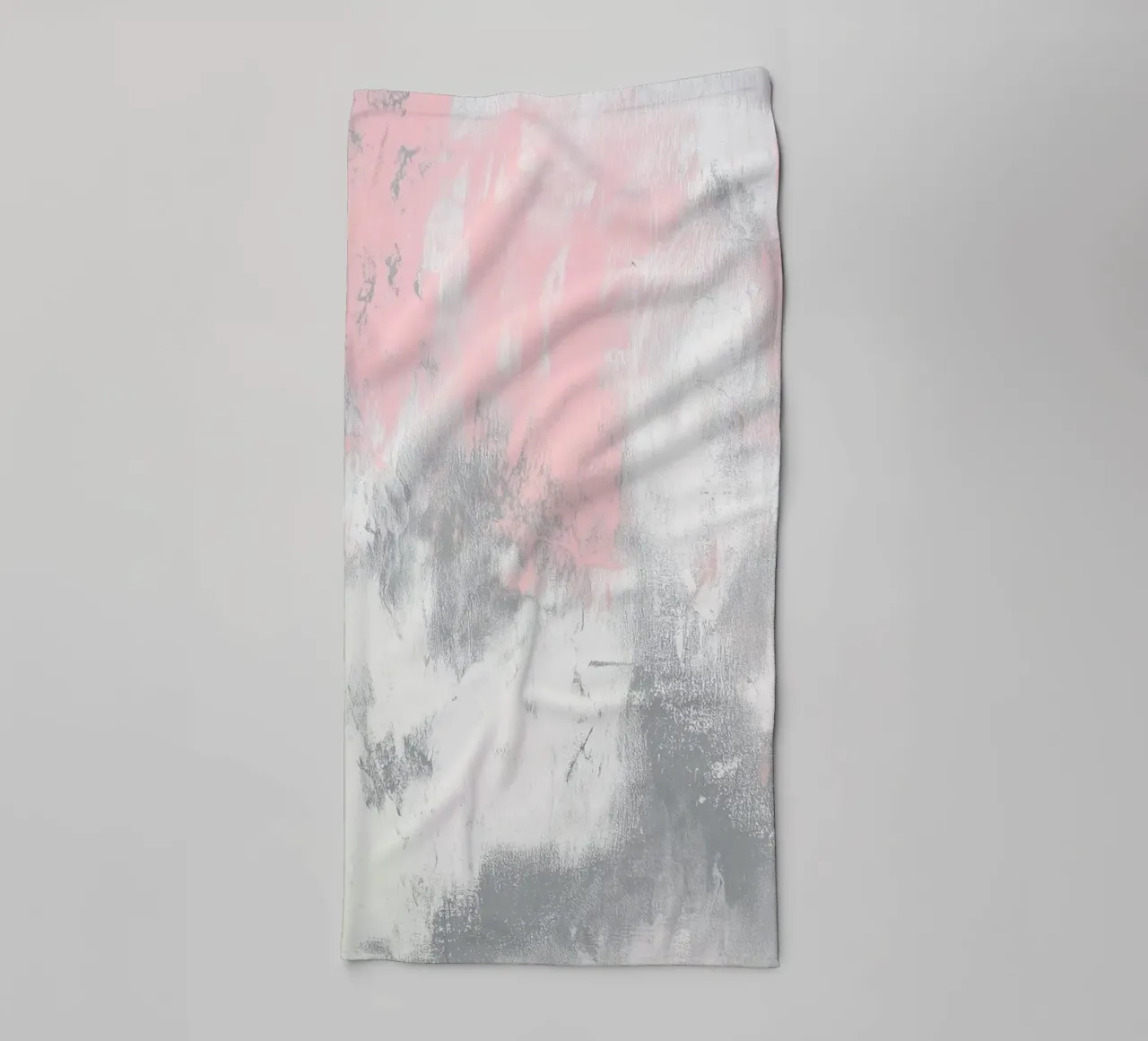 Pink grunge with colour gradient towel by Carinaprint