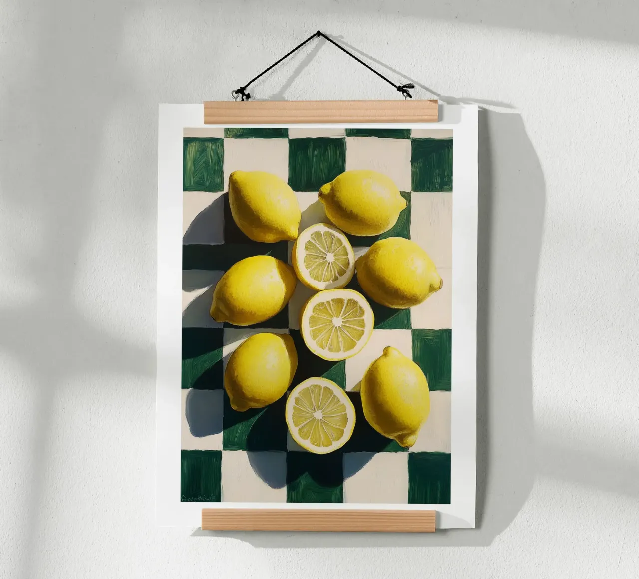 Limoni su una scacchiera vintage poster con telaio in alluminio da Spice & Style
