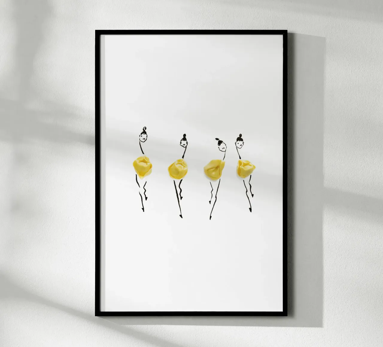 Tortellini poster con telaio in plastica da Gretchen Roehrs