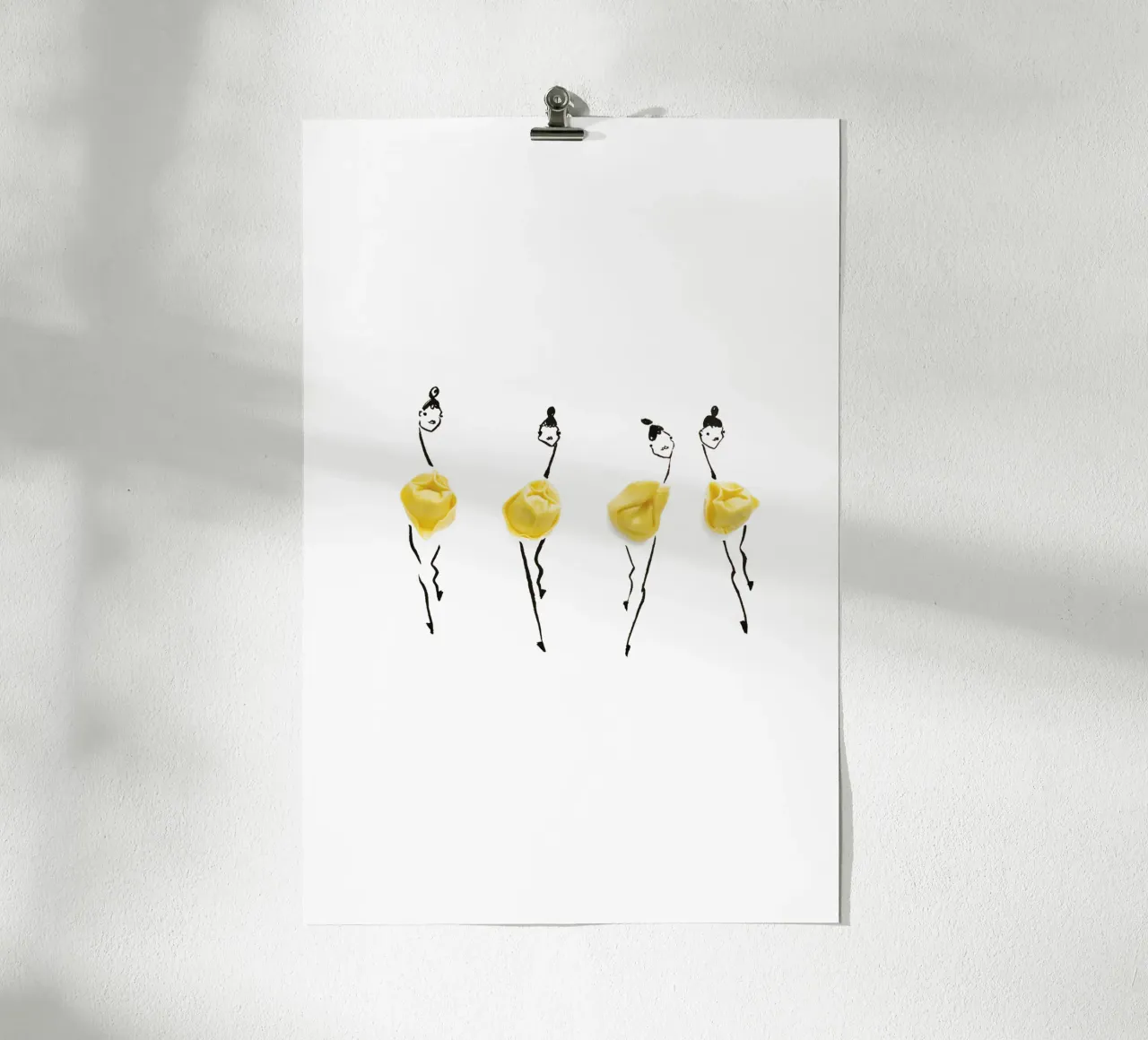 Tortellini poster con telaio in plastica da Gretchen Roehrs