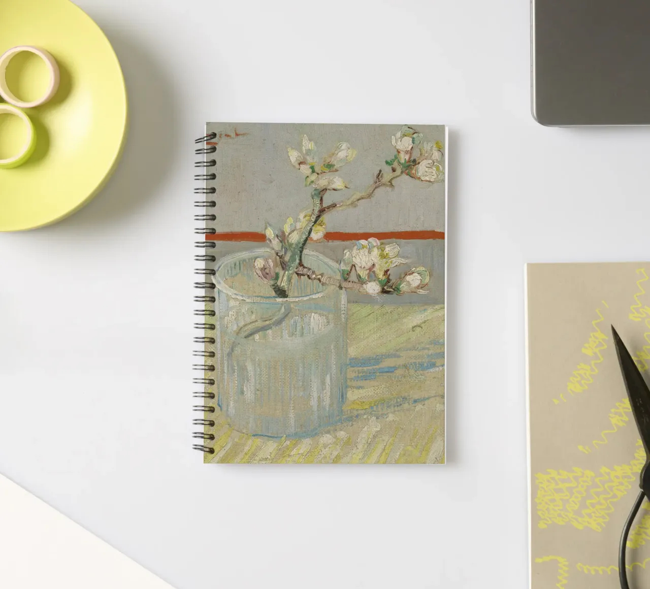 Vincent van Gogh - Zweig einer blühenden Mandel in einem Glas Ringbuch von Timeless Artworks