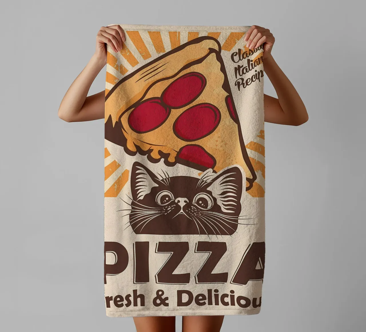 Gatto nero e pizza asciugamano da bagno da Monique A Hooper